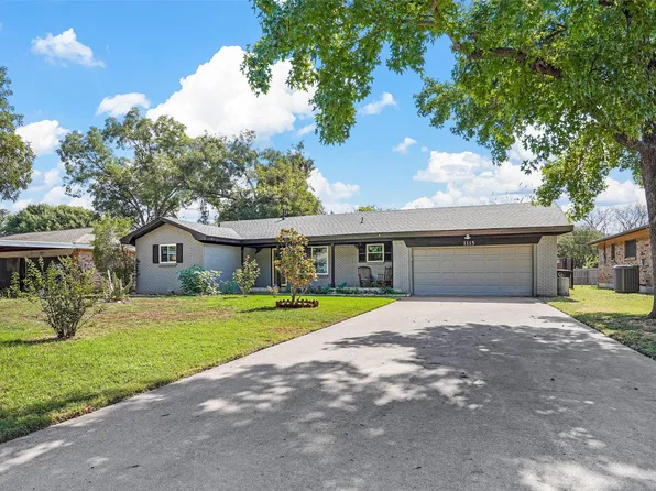 1115 Sheridan Ln, Cleburne, TX 76033