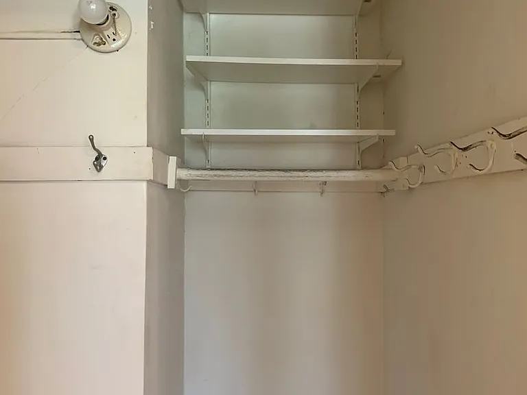 719 Knapp — Photo 30