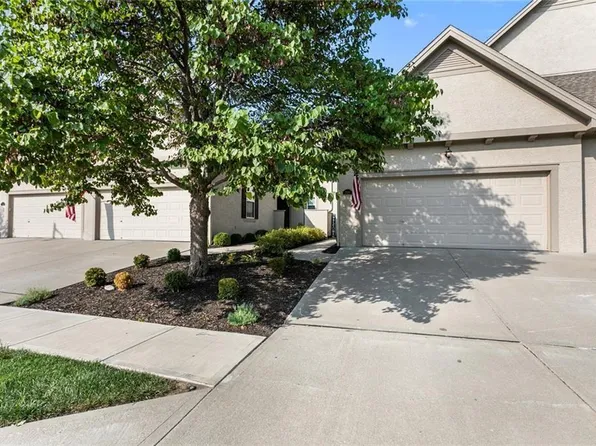 2118 NE 107th Ter, Kansas City, MO 64155