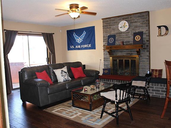 5th image of 419 Dogwood Ln