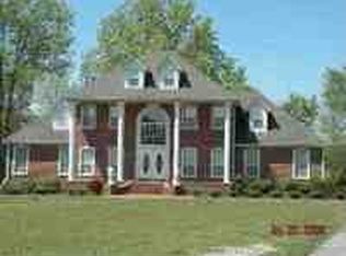 1245 Gibson Wells Rd, Humboldt, TN 38343