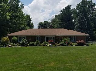 5708 Highland Rd, Highland Heights, OH 44143