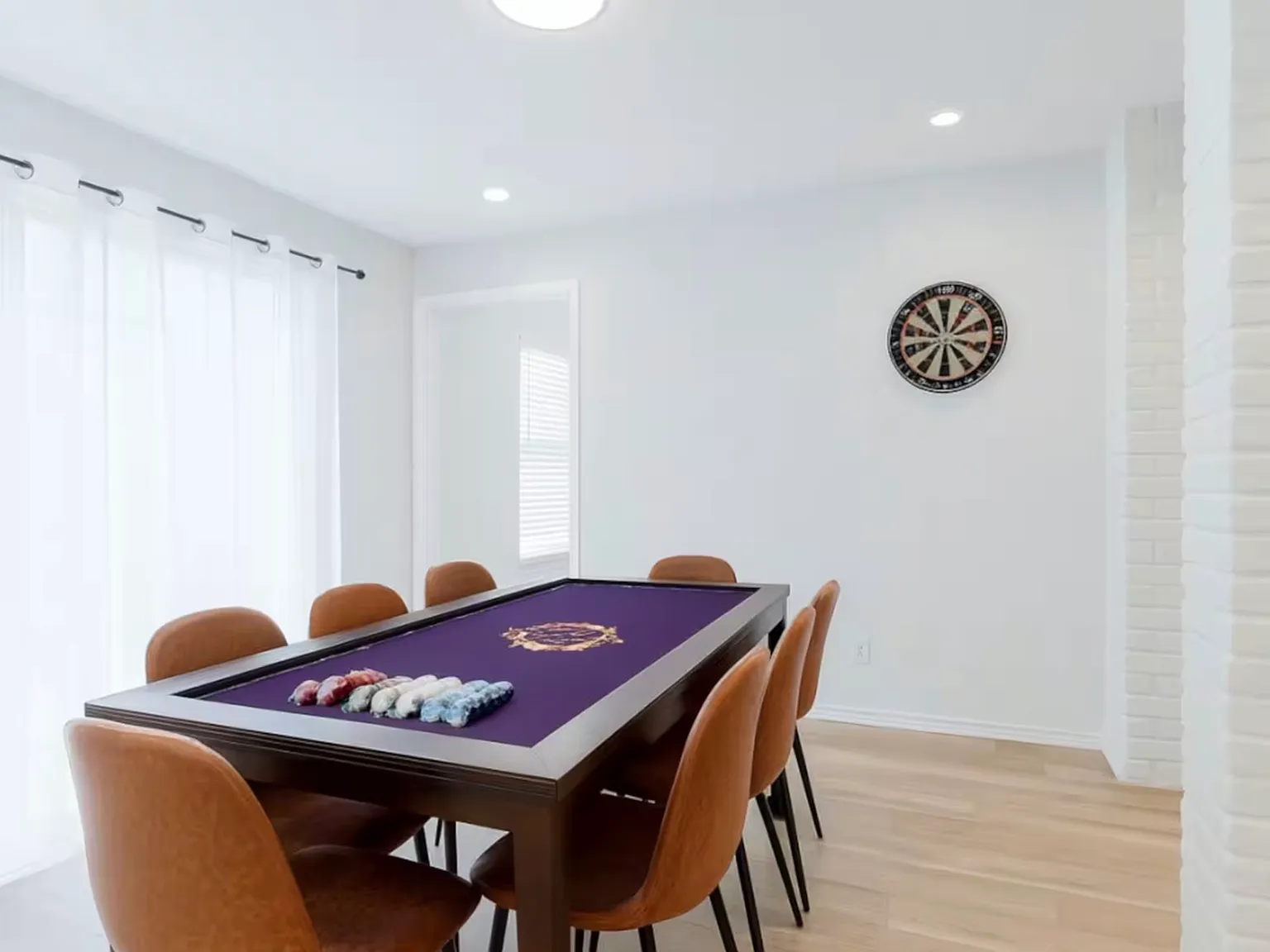 4 bed, 2156 sqft, $3,895 — Photo 4