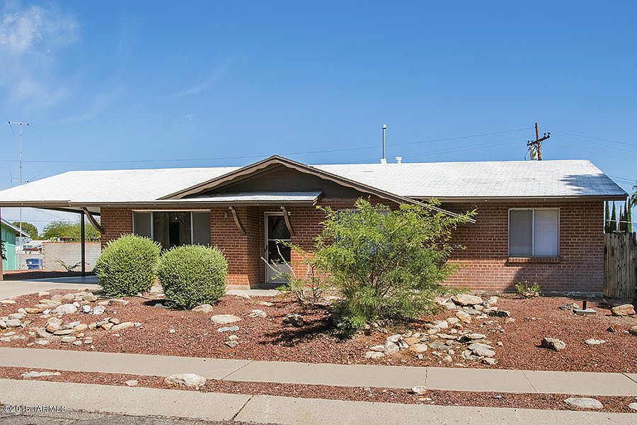1st image of 8641 E 26th Pl