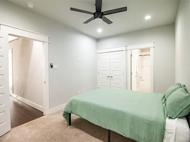413 Gregg St — Photo 6