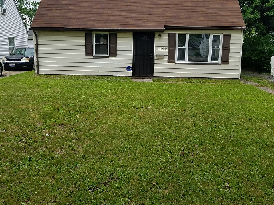 1st image of 19303 Cherrywood Ln