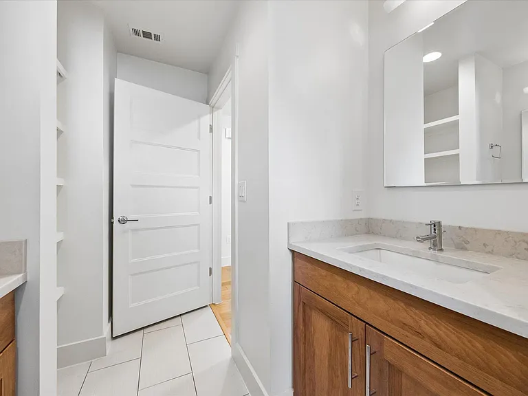 4506 Russell Dr #B — Photo 27