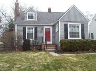 445 Glen Park Dr, Bay Village, OH 44140
