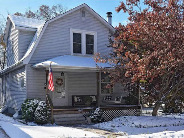 8744 Rosalie Ave, Saint Louis, MO 63144