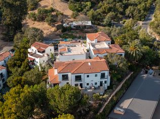 920 Lowena Dr #22, Santa Barbara, CA 93103