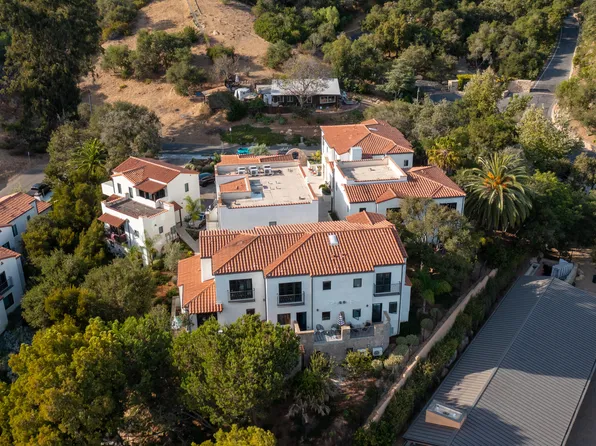 920 Lowena Dr #22, Santa Barbara, CA 93103