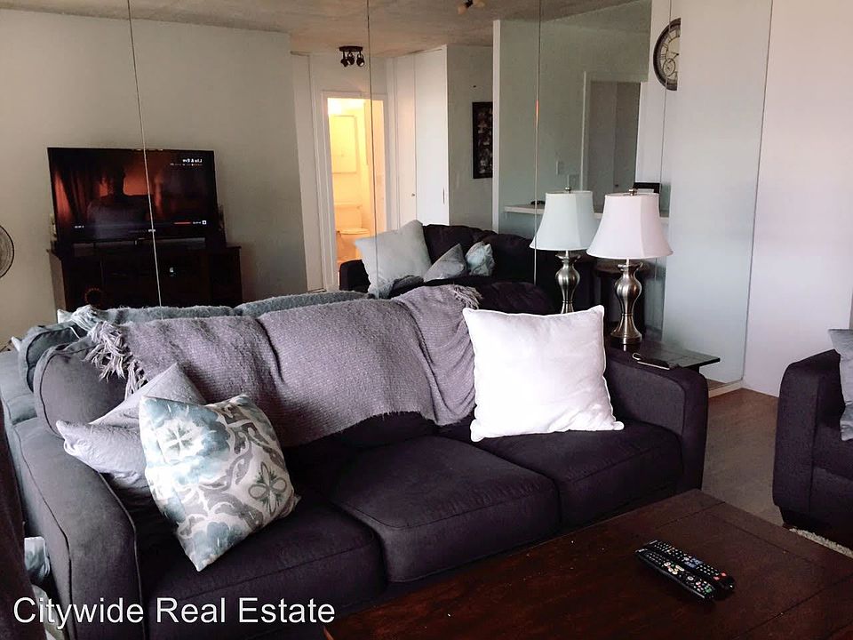 1st image of 1255 N Sandburg Ter Unit 2708E
