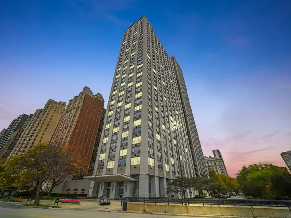 1550 N Lake Shore Dr APT 32C, Chicago, IL 60610