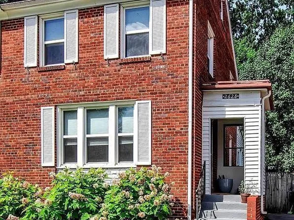 2628 S Uhle St Unit B, Arlington, VA 22206