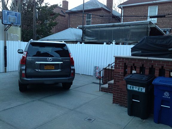 3rd image of 1914 E 29th St