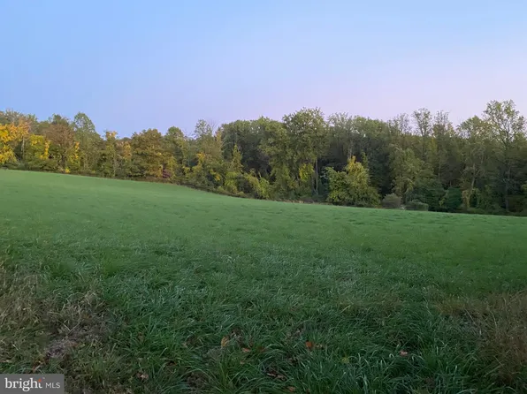 112 Oysterdale Rd, Boyertown, PA 19512