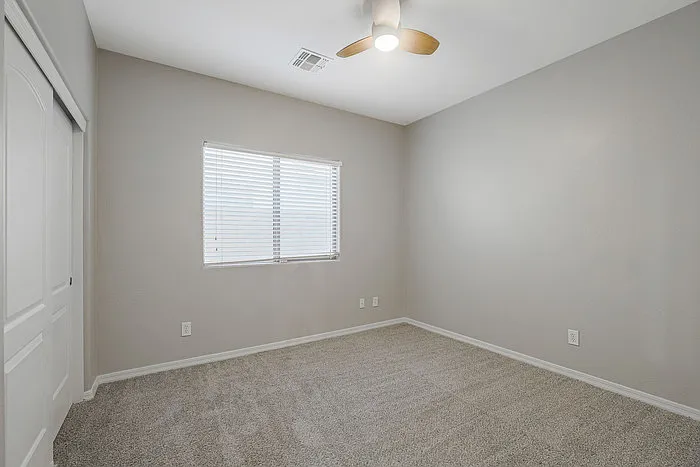 1622 W Big Oak St — Photo 18