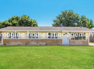 9035 Cambridge Dr, Northfield, OH 44067