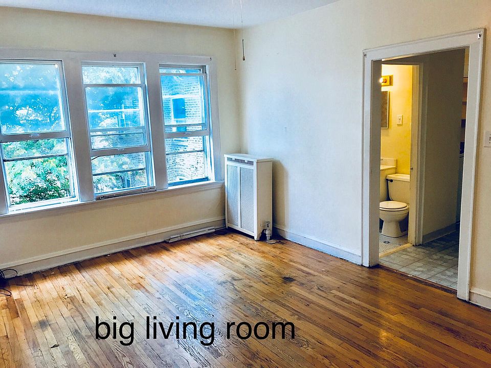 1st image of 4957 W Schubert Ave