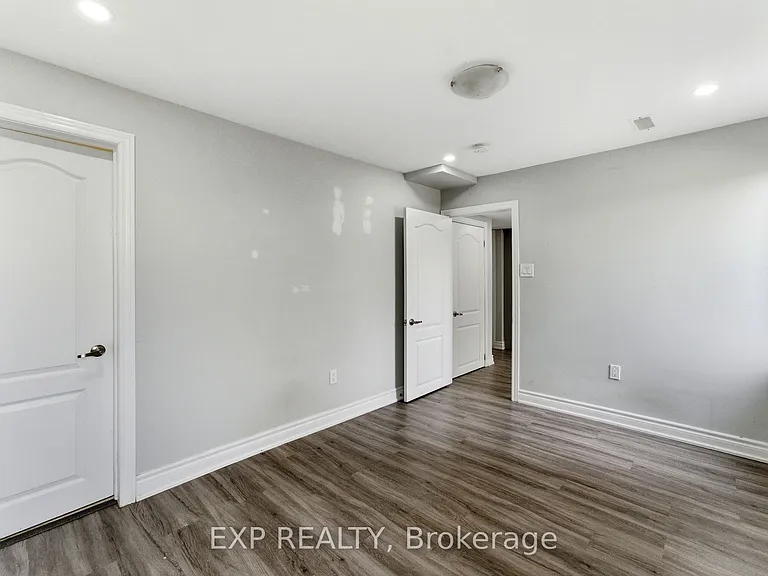 10 Burrows Ct — Photo 41