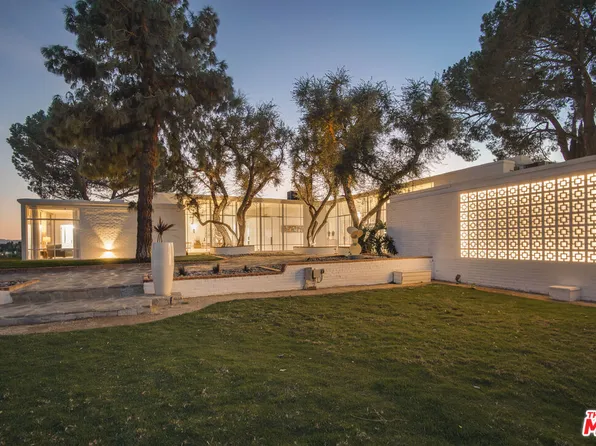 9361 Farralone Ave, Chatsworth, CA 91311