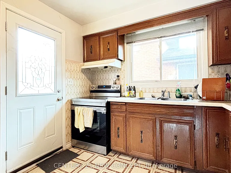 89 Greencedar Dr #MAIN — Photo 8