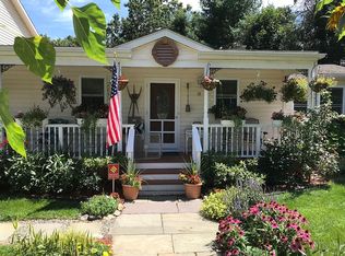 16 Old Stone Rd, Gaylordsville, CT 06755