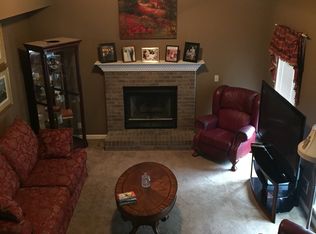 9418 Farmstead Ln, Louisville, KY 40291