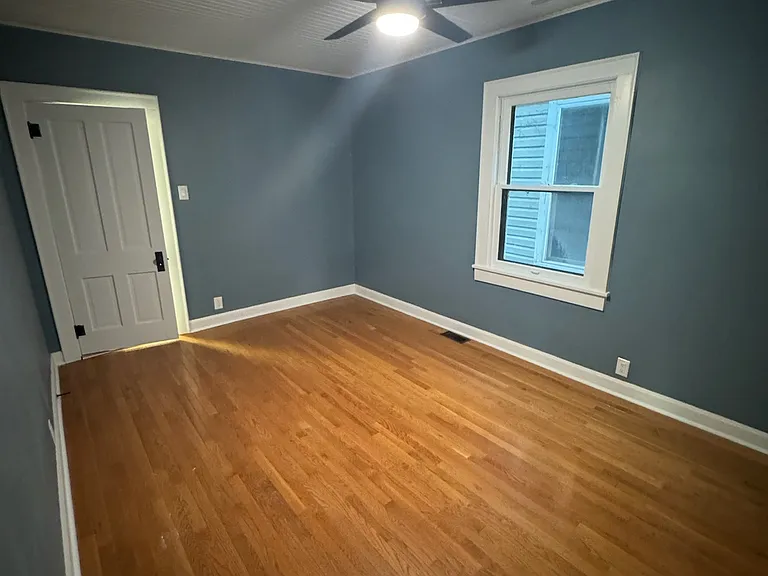 Bedroom #1 (master)