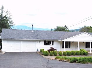570 Grove St, Jacksonville, OR