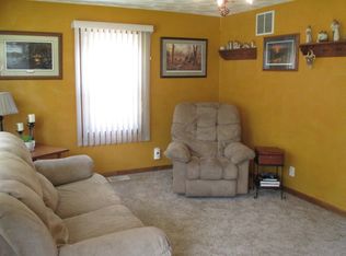 721 Harrison Ave, Burlington, IA 52601