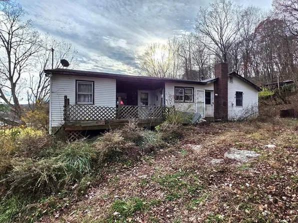 728 Alexander Hollow Rd, Bainbridge, OH 45612