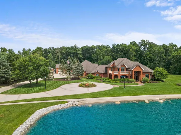 16702 Tonkel Rd, Leo, IN 46765