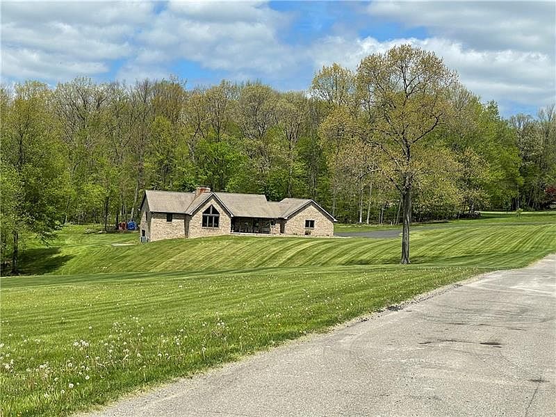 212 Amber Dr, Slippery Rock, PA 16057 Zillow