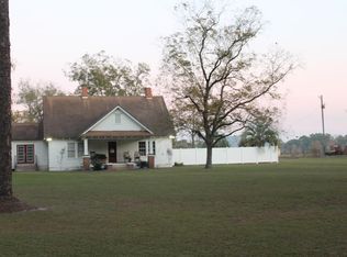 425 Jeff Lewis Rd, Douglas, GA 31533