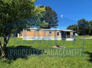 211 Old Bucks Pocket Rd SE, Old Fort, TN 37362