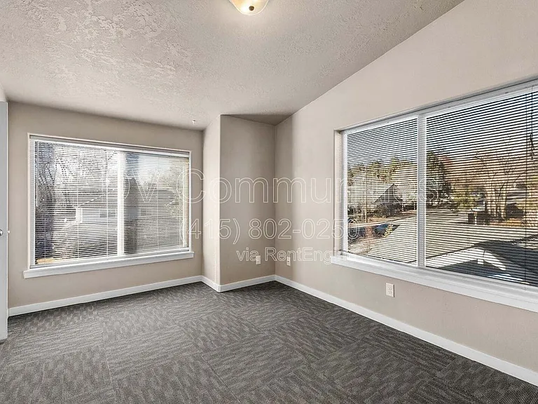 728 Newport Ave #2-D — Photo 9