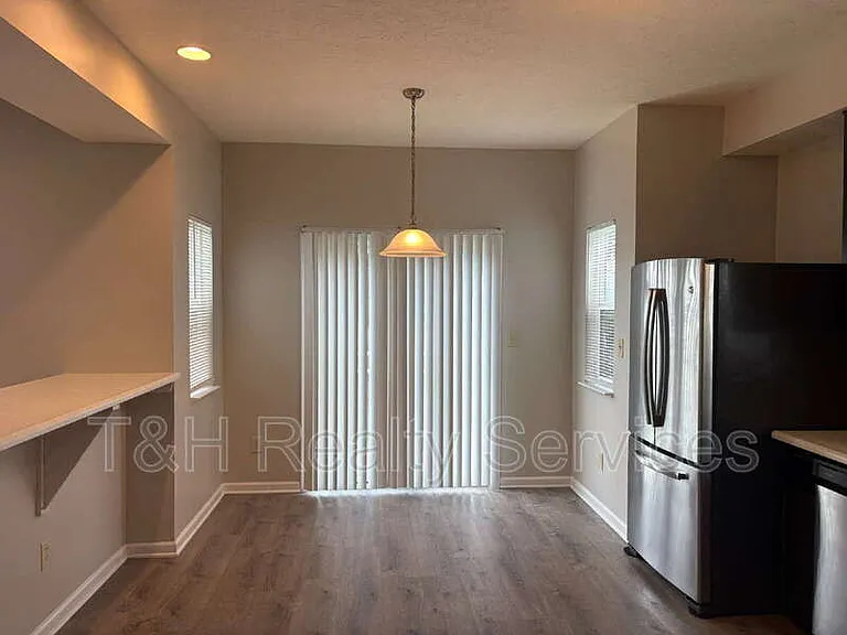 2273 Shadowbrook Trce — Photo 11