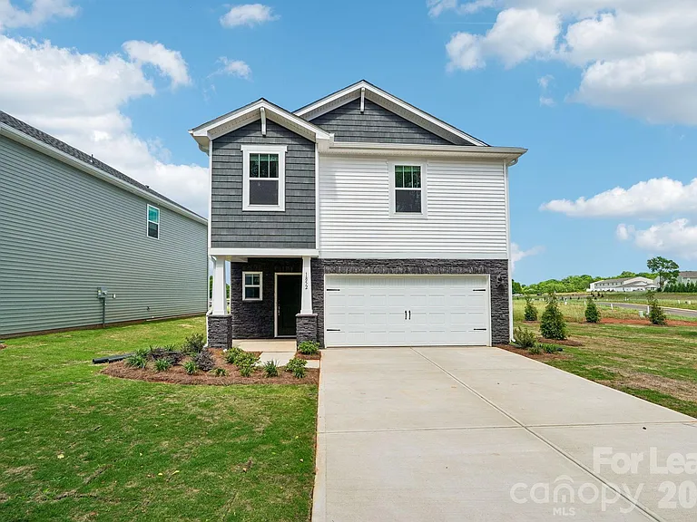1852 Wrenley Dr — Photo 1