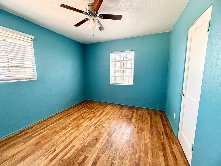 2924 Mountain Ave — Photo 10