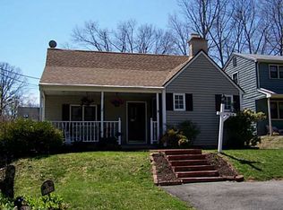 1134 W Main St, Meriden, CT 06451