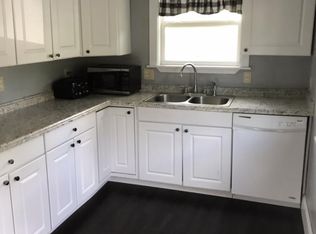 294 E State St, Athens, OH