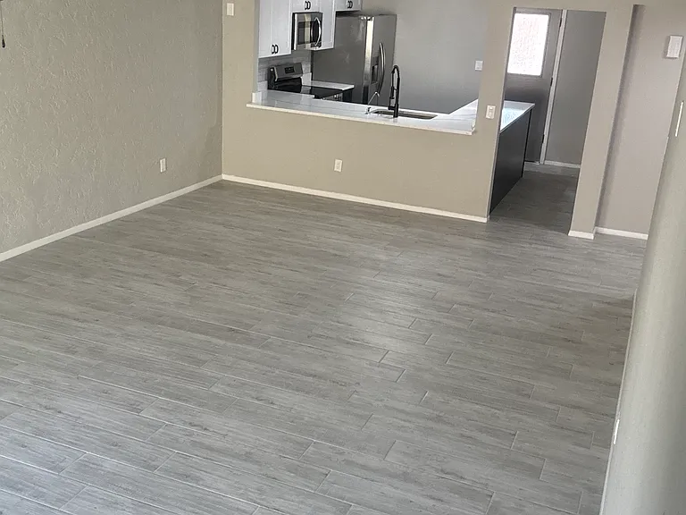 8670 N Avenida Amatista — Photo 11
