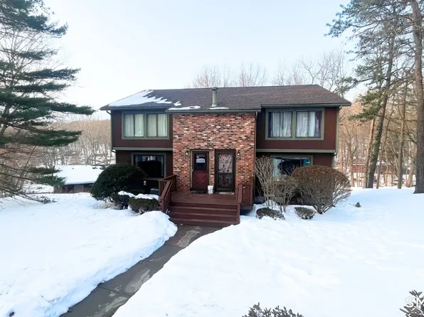 81 Cliffside Drive #A, Manchester, CT 06042