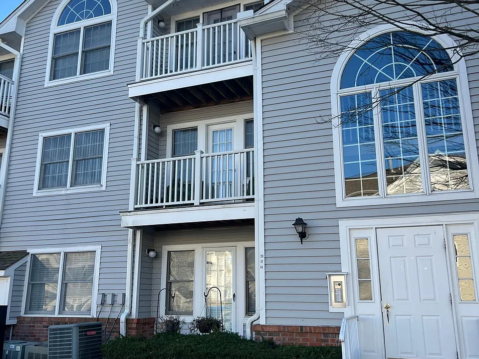 20 Genoble Rd