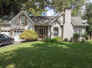 2711 Log Cabin Dr SE, Smyrna, GA 30339