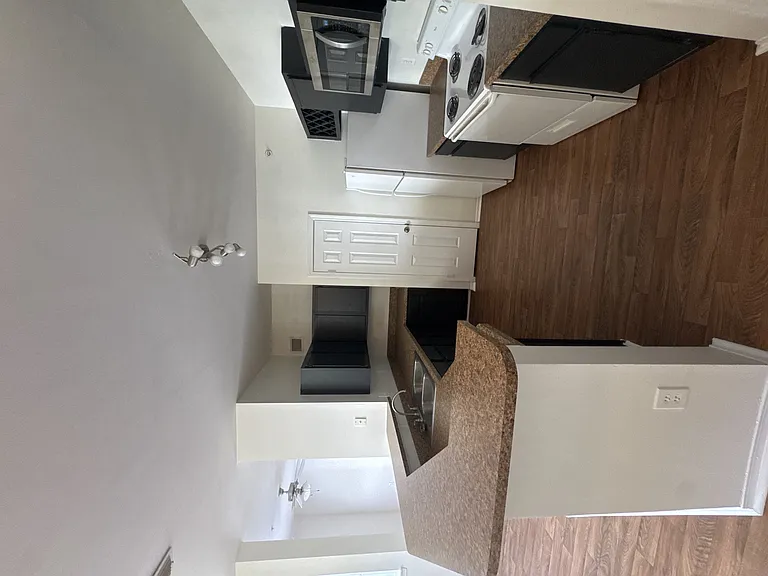 Wesley St. James Apartments at Sandy Springs — Photo 115