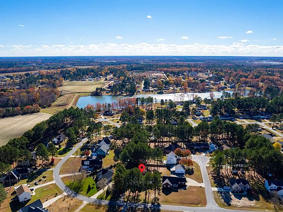 5th image of 321 Hunters Creek Dr