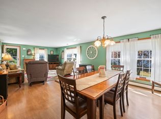 18 Nicole St, Rochester, NH 03867