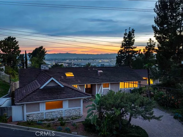 9960 Milburn Dr, Sun Valley, CA 91352